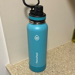 ThermoFlask Blue Water Bottle